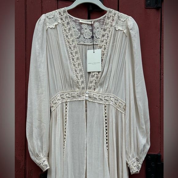 NWT Spell & the Gypsy Le Gauze Lace duster Small new off white dress wedding - Picture 8 of 17